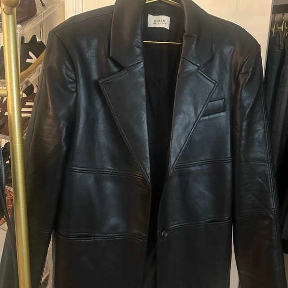 DISSH Monty Black FAUX, OVER-SIZED Leather Jacket - Picture 9 of 11